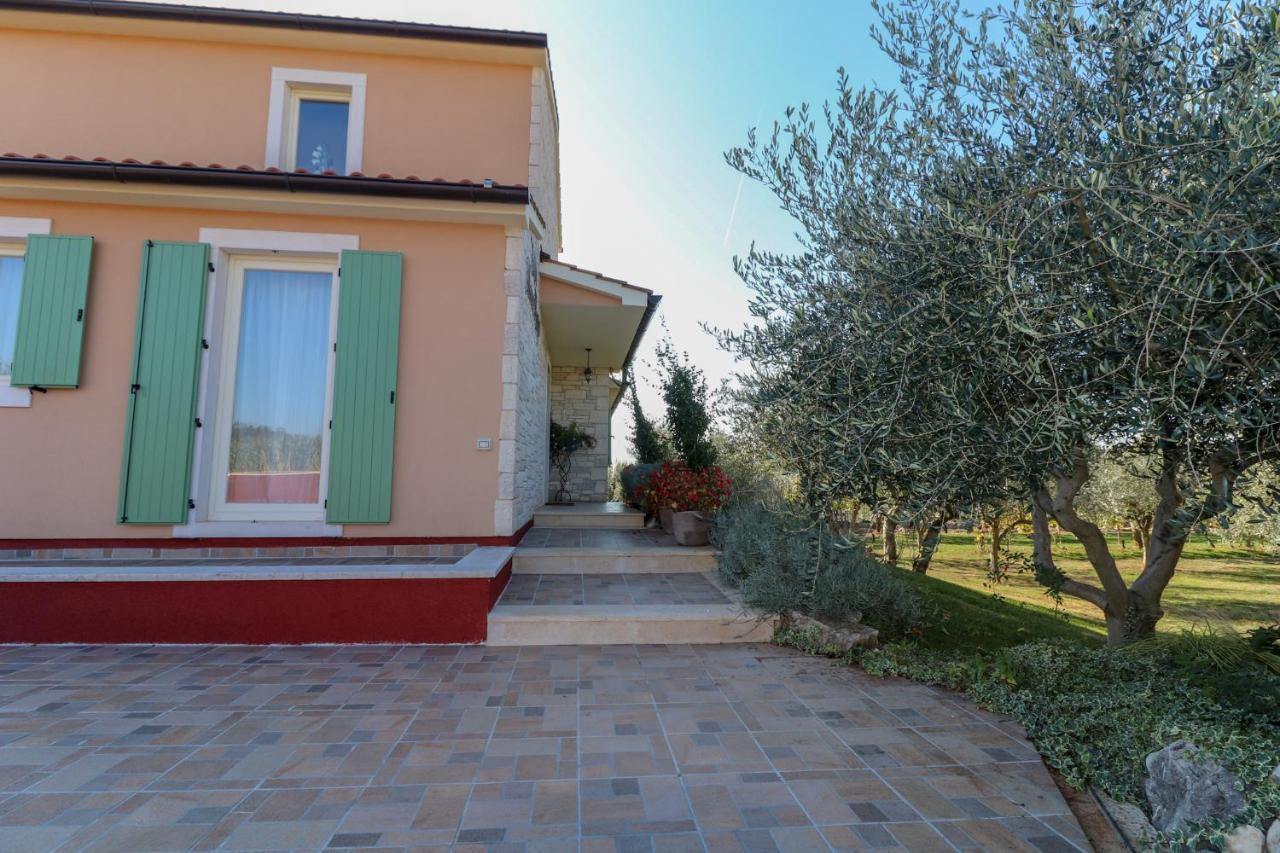 Villa Nona Marija Sveti Lovreč Pazenatički Exterior foto